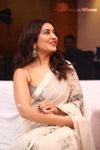 Raashi Khanna looking beautiful in a Saree at Three Roses OTT Show Event
