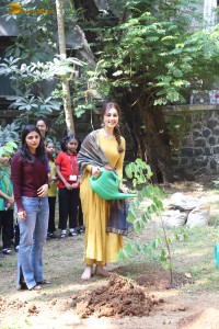 Actress Raashi Khanna celebrates her 34th Birthday with kids by planting trees in Mumbai