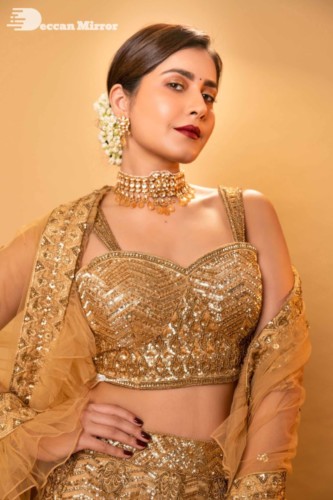 Raashi khanna photoshoot