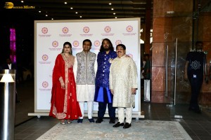 Mukesh Ambani, Nita Ambani, Isha Ambani, and other celebrities attend the Finale of Rajadhiraaj at NMACC