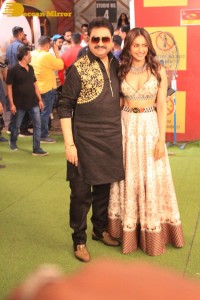 Ajay Devgn and Rakul Preet promote Runway 34 at Dance India Dance Little Masters Set