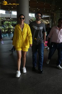 lovebirds rakul preet singh and jackky bhagnani spotted at airport on june 5, 2023