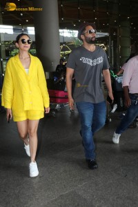 lovebirds rakul preet singh and jackky bhagnani spotted at airport on june 5, 2023