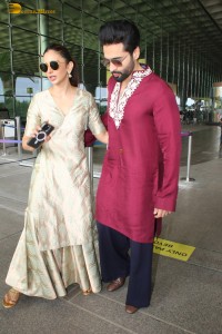 Newlyweds Rakul Preet Singh and Jackky Bhagnani spotted at Mumbai Airport on April 23, 2024