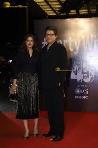 Celebrities including Mrunal Thakur, Shilpa Shetty, Neha Dhupia, Sonali Bendre, Raashi Khanna attend Ramesh Taurani’s birthday