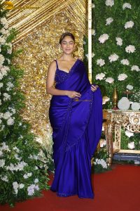 Ramesh Taurani Diwali Party 2025 attended by Pooja Hegde, Mrunal Thakur, Mouni Roy, Vaani Kapoor, Genelia, Manushi Chhillar, and others