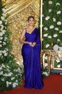 Ramesh Taurani Diwali Party 2025 attended by Pooja Hegde, Mrunal Thakur, Mouni Roy, Vaani Kapoor, Genelia, Manushi Chhillar, and others