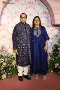 Ramesh Taurani’s Diwali Bash attended by Govinda, Anil Kapoor, Salman Khan, Shriya Saran, and others