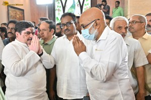 Family, Friends, and Well-wishers including Chandrababu Naidu, Chiranjeevi, Pawan Kalyan, Nagarjuna pay last respects to Ramoji Rao