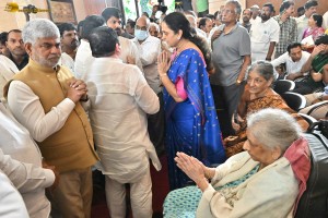 Family, Friends, and Well-wishers including Chandrababu Naidu, Chiranjeevi, Pawan Kalyan, Nagarjuna pay last respects to Ramoji Rao