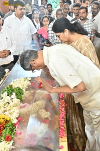 Family, Friends, and Well-wishers including Chandrababu Naidu, Chiranjeevi, Pawan Kalyan, Nagarjuna pay last respects to Ramoji Rao