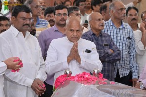 Family, Friends, and Well-wishers including Chandrababu Naidu, Chiranjeevi, Pawan Kalyan, Nagarjuna pay last respects to Ramoji Rao