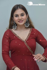 Ramya-19