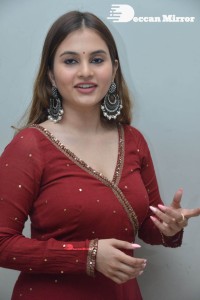 Ramya-43