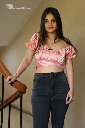 Ramya Pasupuleti (82)