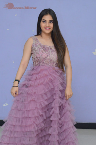 Ramya Pasupuleti (40)