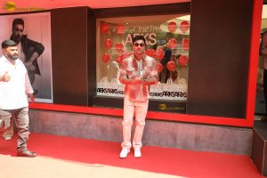 ranbir kapoor celebrates the first anniversary of his clothing brand ARKS