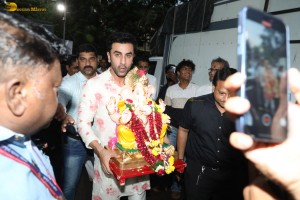 Ranbir Kapoor offered prayers and performed Ganesh Visarjan on September 11, 2024