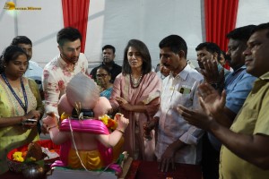 Ranbir Kapoor offered prayers and performed Ganesh Visarjan on September 11, 2024