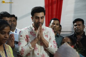 Ranbir Kapoor offered prayers and performed Ganesh Visarjan on September 11, 2024