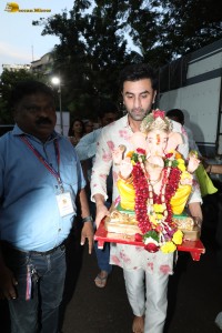 Ranbir Kapoor offered prayers and performed Ganesh Visarjan on September 11, 2024