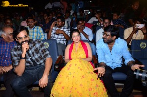 Ranga Ranga Vaibhavanga movie team including Vaishnav Tej and Ketika Sharma visit K L University