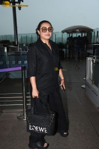 actress rani mukherjee in black dress