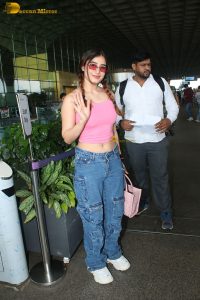 raveena tandon’s daughter and actress rasha thadani beautiful in a pink top