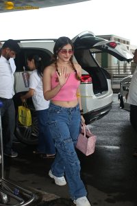raveena tandon’s daughter and actress rasha thadani beautiful in a pink top