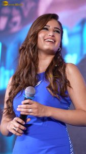 raveena tandon daughter and actress rasha thadani gorgeous in a blue dress