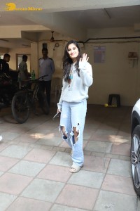 Raveena Tandon daughter Rasha Thadani spotted in Bandra