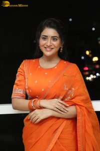 actress rashi singh gorgeous in a orange saree