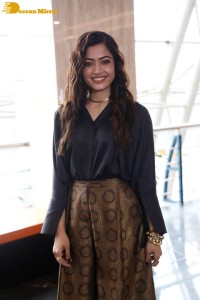 Rashmika-34