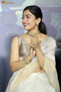 actress Rashmika Mandanna beautiful in a white saree