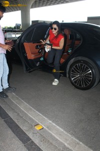 Rashmika Mandanna cute in red top at mumbai airport