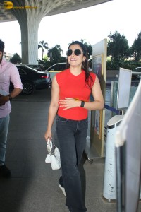 Rashmika Mandanna cute in red top at mumbai airport