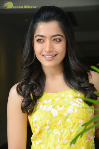 Rashmika (38)