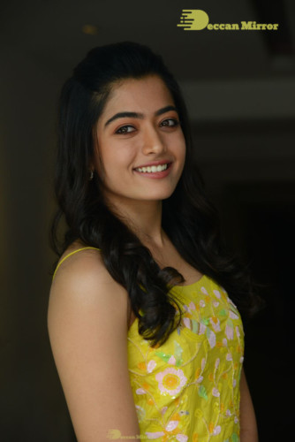 Rashmika (49)