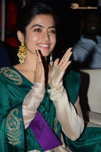 Rashmika (21)