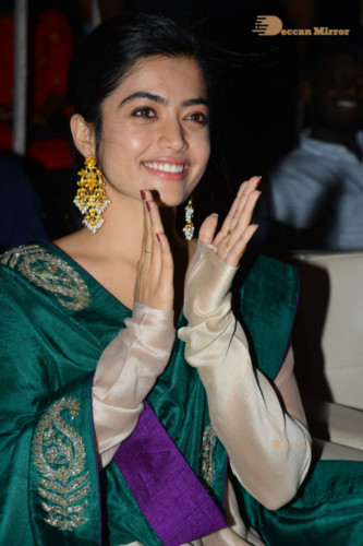Rashmika (22)