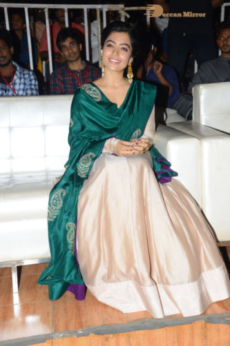 Rashmika (33)