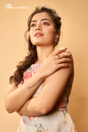 Telugu Actress Rashmika Mandanna Photoshoot with funny expressions