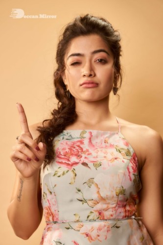 Telugu Actress Rashmika Mandanna Photoshoot with funny expressions