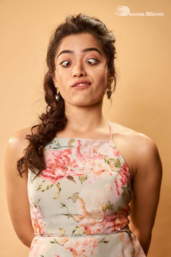 Telugu Actress Rashmika Mandanna Photoshoot with funny expressions