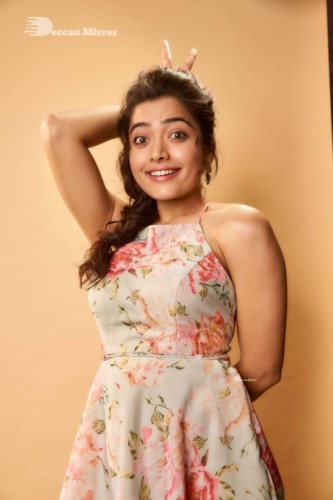 Telugu Actress Rashmika Mandanna Photoshoot with funny expressions