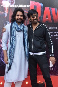 Ravanasura Movie Opening Stills with Ravi Teja, Chiranjeevi, Anu Emmanuel, Faira Abdullah