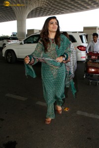 Actress Raveena Tandon and her daughter Rasha spotted at the Mumbai Airport
