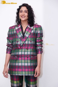 Regina Cassandra attending the pre-release function of Saakini Daakini