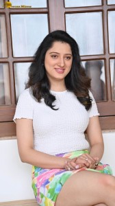 indian actress richa panai in a mini skirt photoshoot