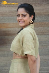 Actress Riddhi Kumar Photoshoot